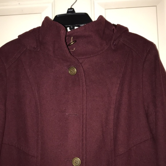 Coat - Picture 2 of 6